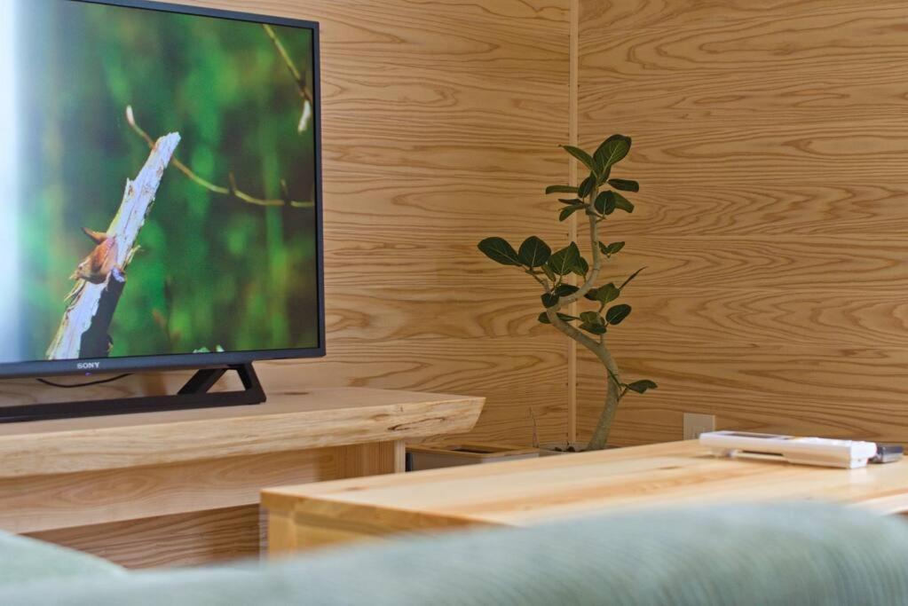 Hinoki No Ie - Cottage With Natural Hot Spring In A Cypress Bathtub Shika Extérieur photo