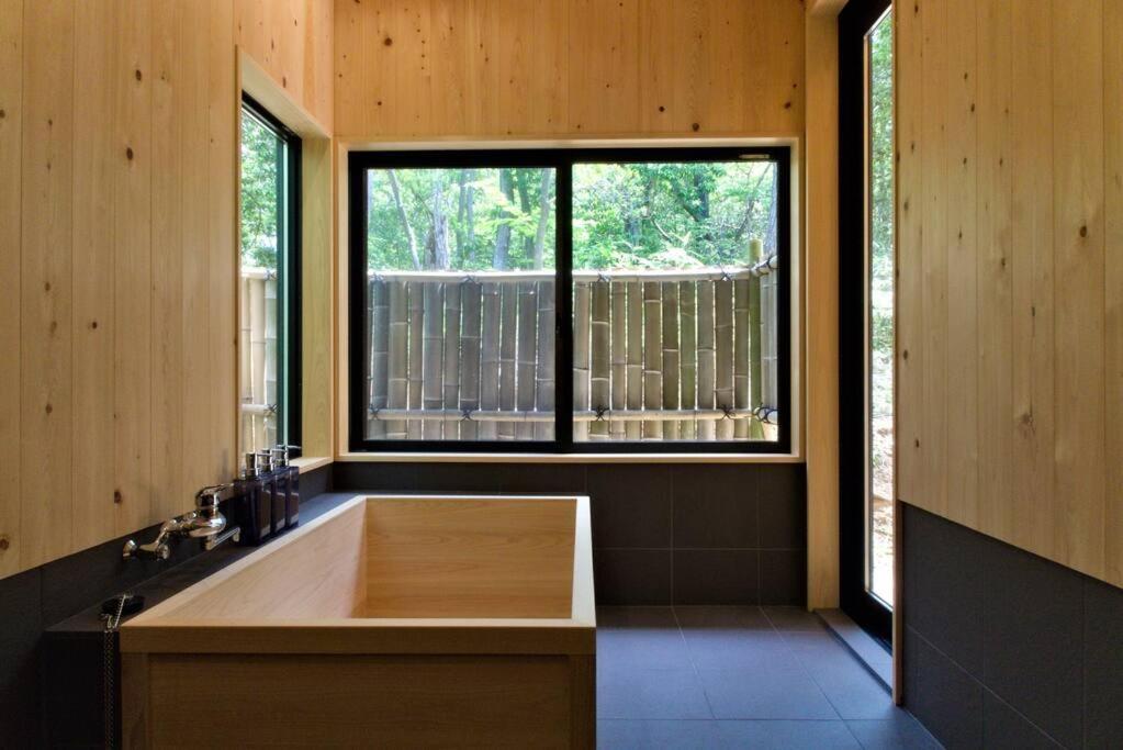 Hinoki No Ie - Cottage With Natural Hot Spring In A Cypress Bathtub Shika Extérieur photo